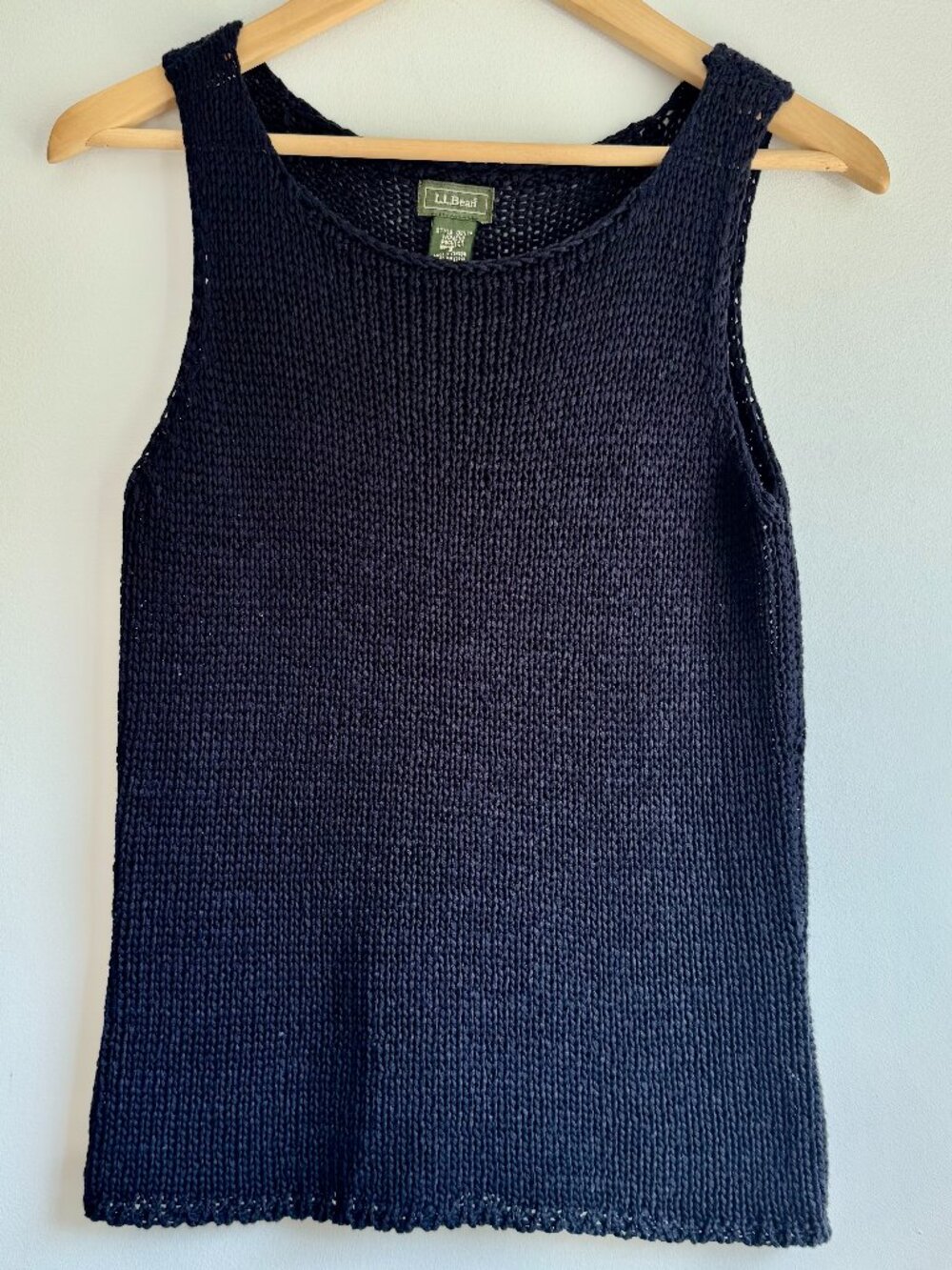 Vintage L.L. Bean Canadian Made Open Knit 90s Italian Yarn Sweater Tank - S